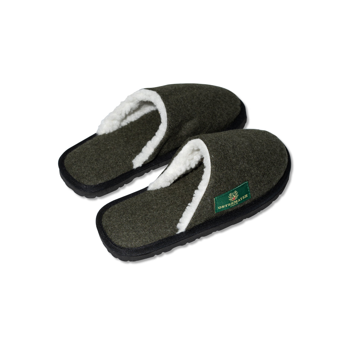 Haus- und Hüttenschuhe aus Merinoloden