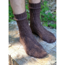 Lade das Bild in den Galerie-Viewer, Jagdsocken aus Merinowolle – braun