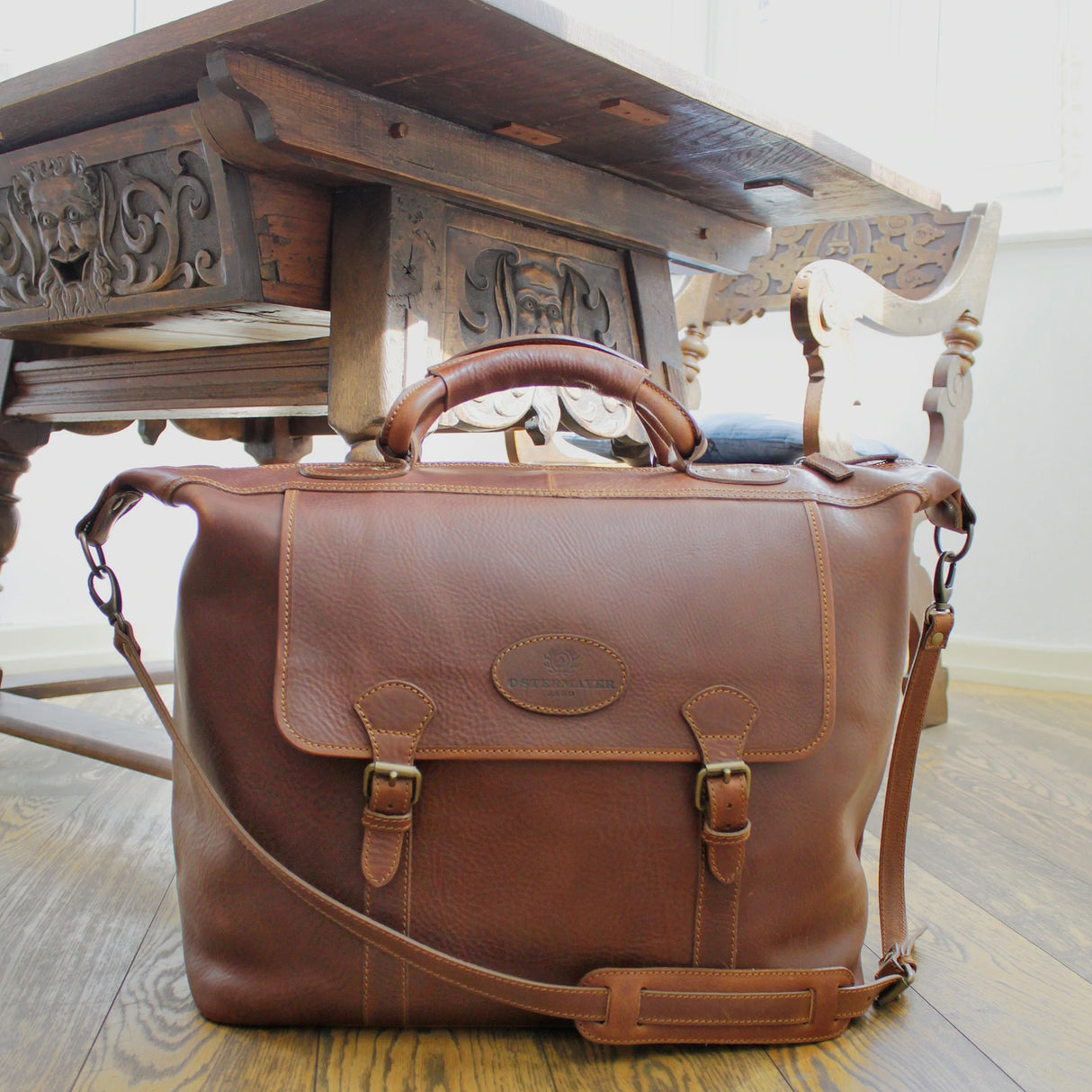 Leder Weekender